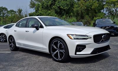 2023 Volvo S60 Plus Dark With