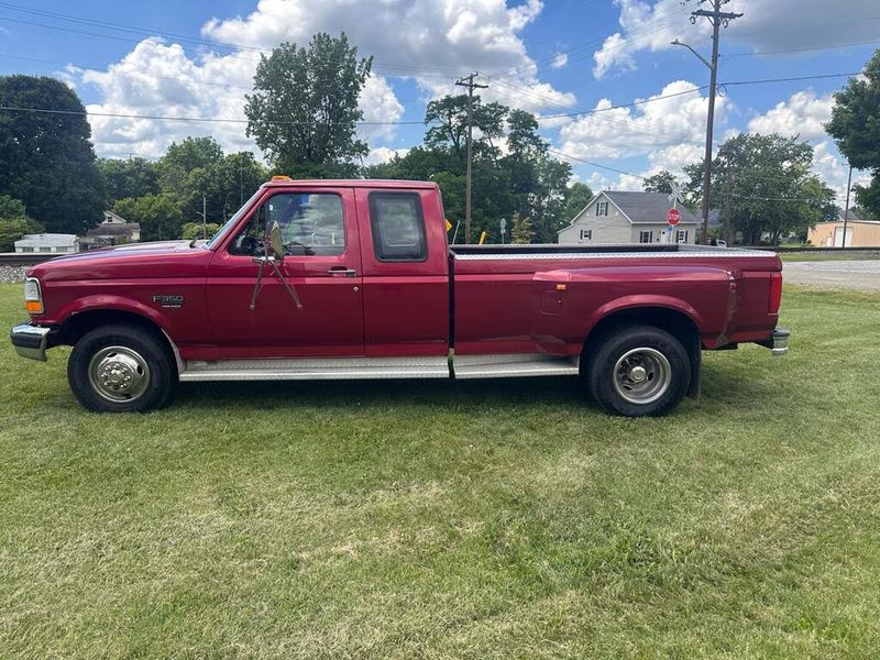 1995 Ford F-350 — a typically priced live listing