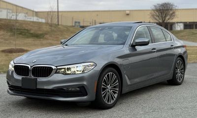 2018 BMW 530E xDrive