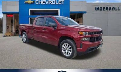 2020 Chevrolet Silverado Custom