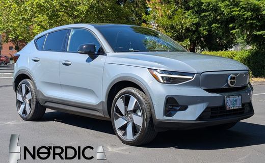 2023 Volvo C40 Ultimate Dark