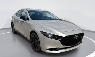 2026 Mazda MAZDA3 Premium Plus