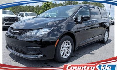 2027 Chrysler Pacifica LX