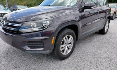 2016 Volkswagen Tiguan 4Motion S R