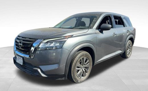 2022 Nissan Pathfinder S