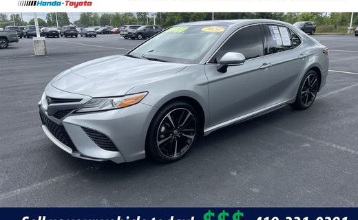 2020 Toyota Camry XSE