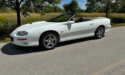 2002 Chevrolet Camaro Z28