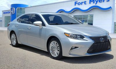 2017 Lexus ES 350