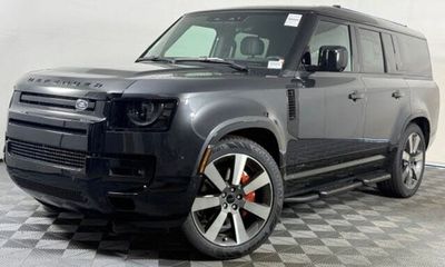 2026 Land Rover Defender 130 X