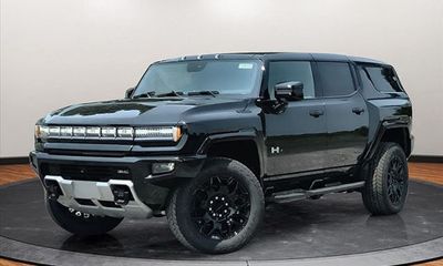 2025 GMC Hummer EV SUV 2X