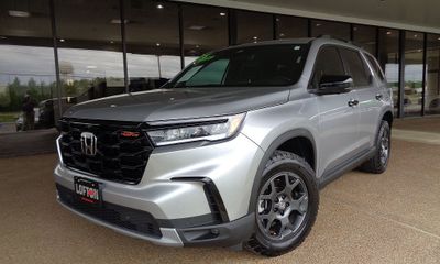 2025 Honda Pilot Trailsport