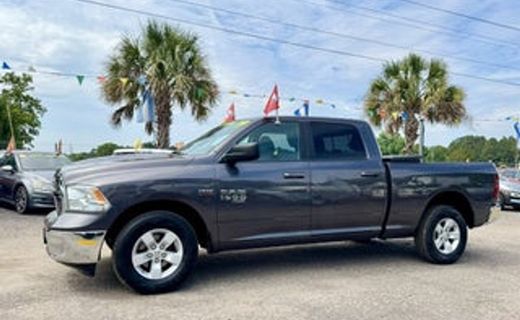 2019 Ram 1500 SLT