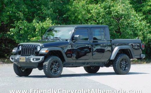 2023 Jeep Gladiator Sport