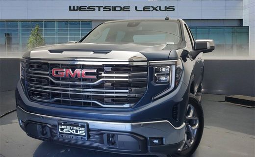 2023 GMC Sierra SLT