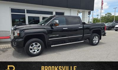 2017 GMC Sierra Denali