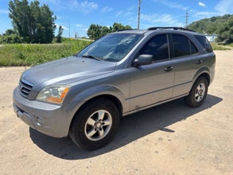 2007 Kia Sorento — a typically priced live listing