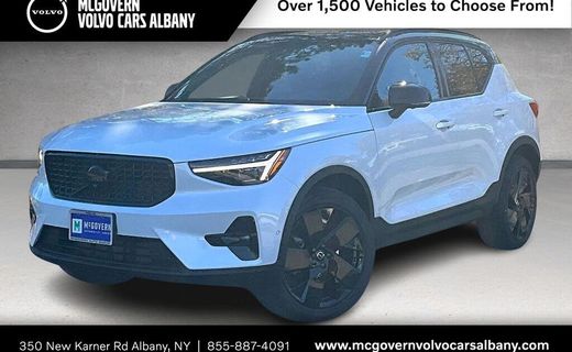 2026 Volvo XC40 Ultra Black Edition