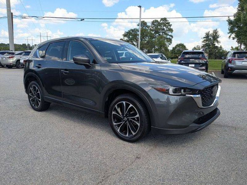 2022 Mazda CX-5 — a typically priced live listing