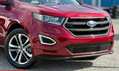 2015 Ford Edge Sport