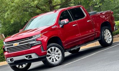 2020 Chevrolet Silverado High Country