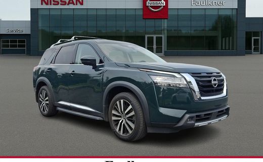 2023 Nissan Pathfinder Platinum
