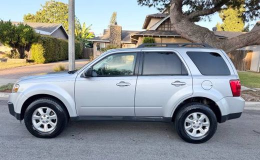 2011 Mazda Tribute I