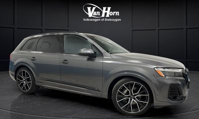 2025 Audi Q7 Quattro Premium Plus