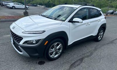 2023 Hyundai Kona SEL Convenience PKG