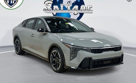 2026 Kia K4