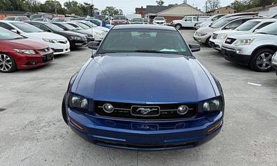 2009 Ford Mustang Premium