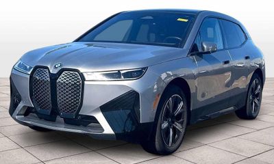 2024 BMW IX xDrive50