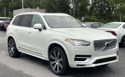 2023 Volvo XC90 Plus Bright