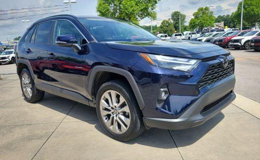 2023 Toyota RAV4 XLE Premium
