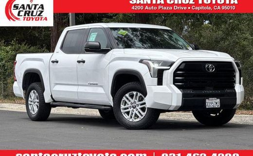 2022 Toyota Tundra SR5