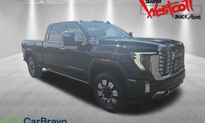 2024 GMC Sierra HD Denali