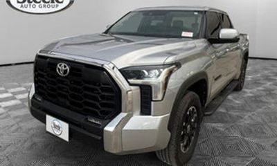 2022 Toyota Tundra SR5