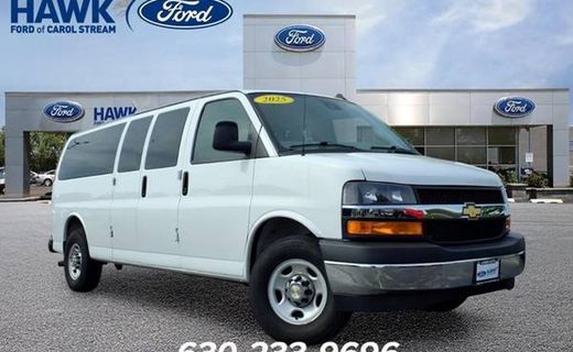 2025 Chevrolet Express LT EXT