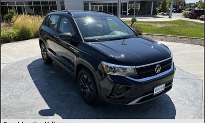 2022 Volkswagen Taos 4Motion S