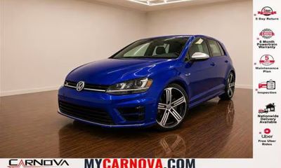 2016 Volkswagen Golf R Base W DCC