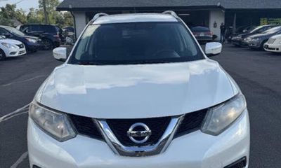 2015 Nissan Rogue S