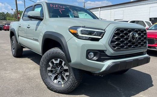 2023 Toyota Tacoma SR5