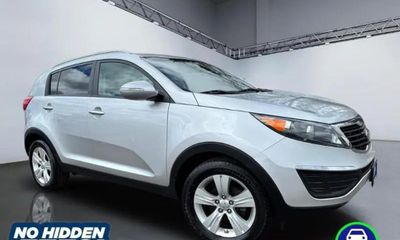 2011 Kia Sportage GL Middle LOW