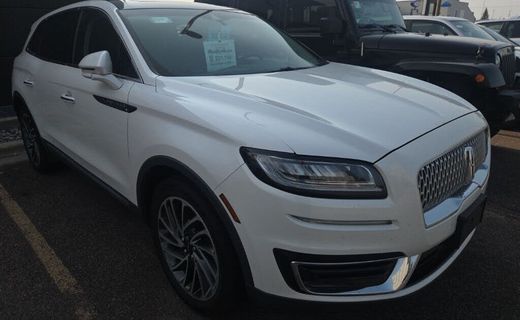 2019 Lincoln Nautilus Reserve