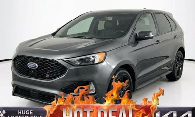 2019 Ford Edge ST