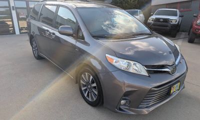 2020 Toyota Sienna Q Grade