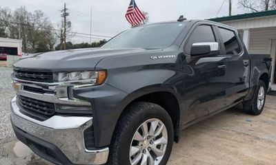 2021 Chevrolet Silverado LT
