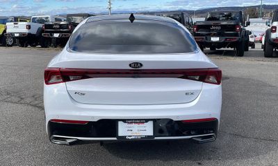 2021 Kia K5 EX