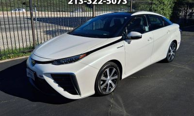 2018 Toyota Mirai Hydrogen Fuel Cell