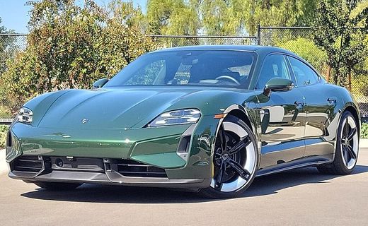 2025 Porsche Taycan Turbo S
