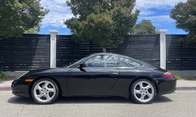 2002 Porsche 911 Carrera